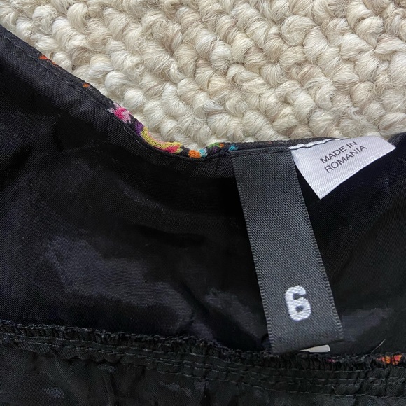 H&M Spaghetti Strap Black Floral Ruffle Flapper Dress Size 6 - Picture 3 of 3